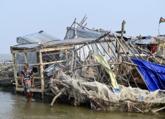 Ciclone de longa duração deixa quase 40 mortos na Índia e em Bangladesh