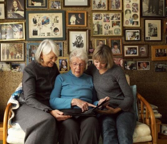 Como nostalgia deixou de ser considerada distúrbio psicológico e foi reconhecida como emoção