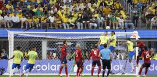 Brasil domina Costa Rica, mas não vence na estreia