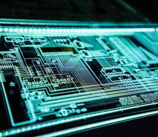 AI Boom estimula corrida de chips EUA-China